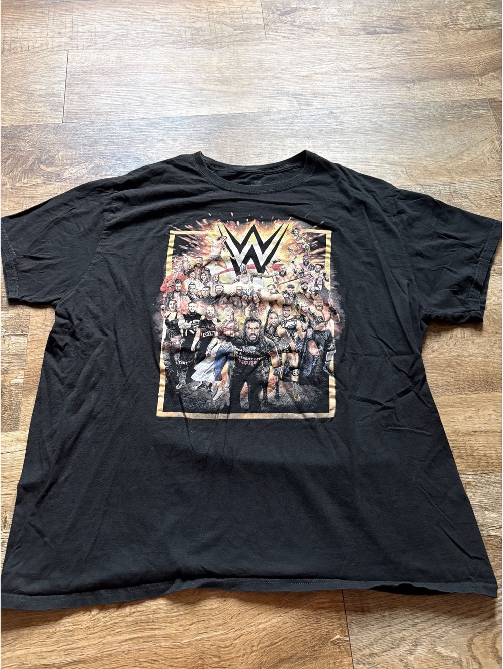 WWE Authentic 2X Black Graphic T-Shirt with Superstars Print